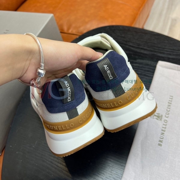���ڷ� ��ġ�ڸ� ���� ����Ŀ�� BC4502381-11