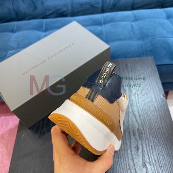 ���ڷ� ��ġ�ڸ� ���� ����Ŀ�� BC4502381-4