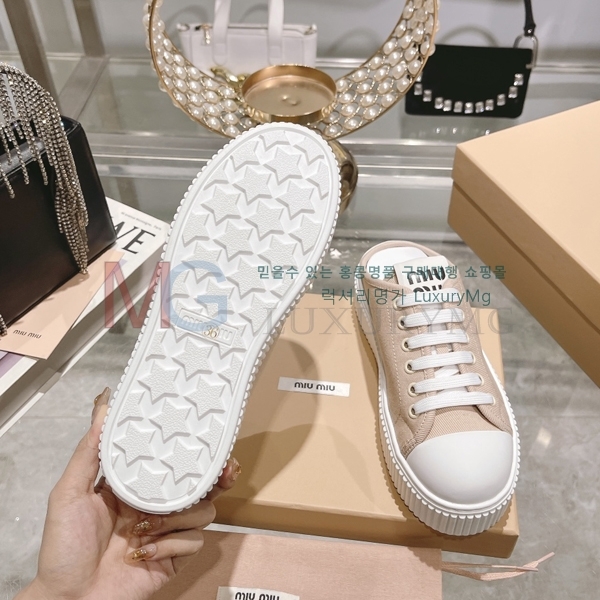  �̿�̿� ���� ����Ŀ�� �� M506621-1