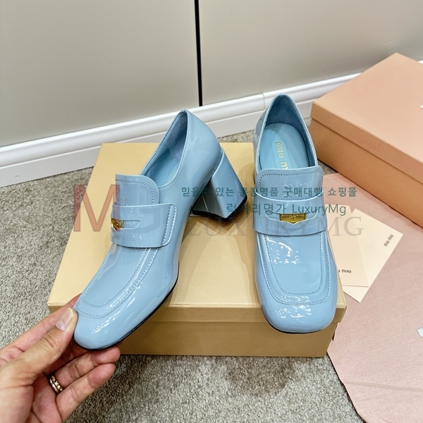 �̿�̿� ����/������ AMK6922-2