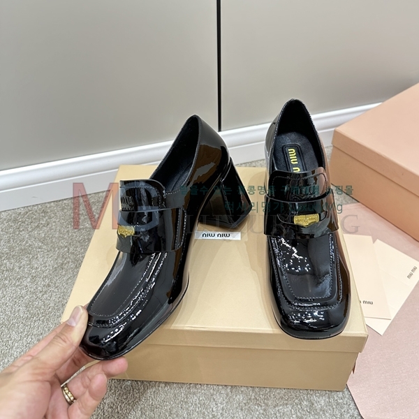 �̿�̿� ����/������ AMK6922-1