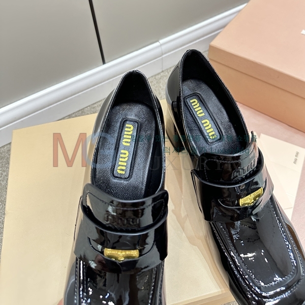�̿�̿� ����/������ AMK6922-1
