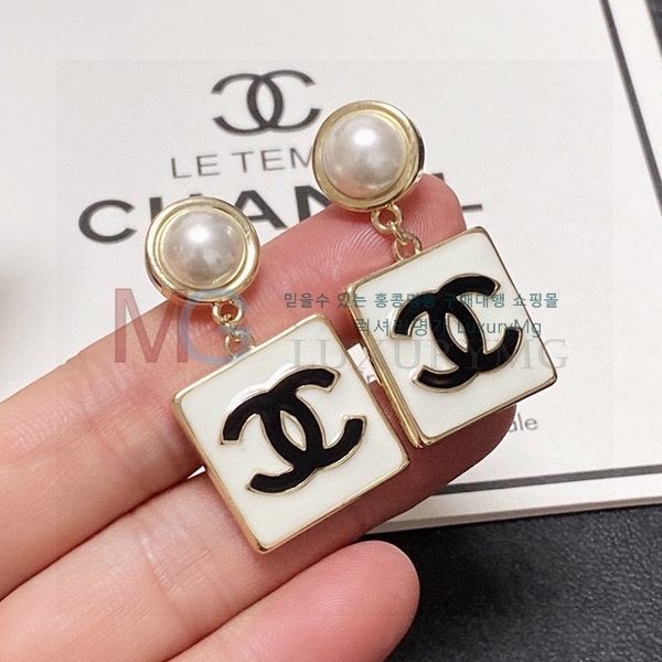 ��* �̾ CCA10048-1