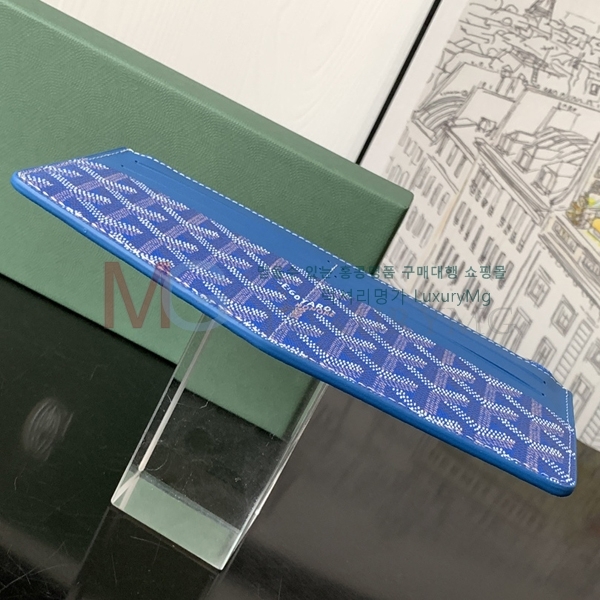 ���ߵ� �μ�Ʈ ���̽� ���� G8503-6