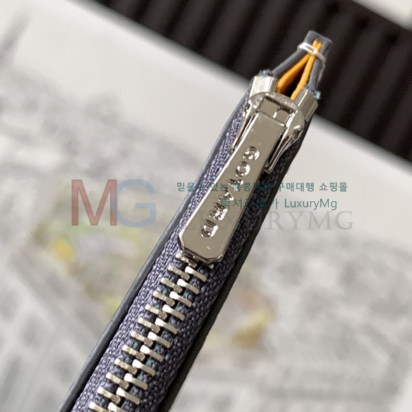 ���ߵ� �μ�Ʈ ���̽� ���� G8503-3