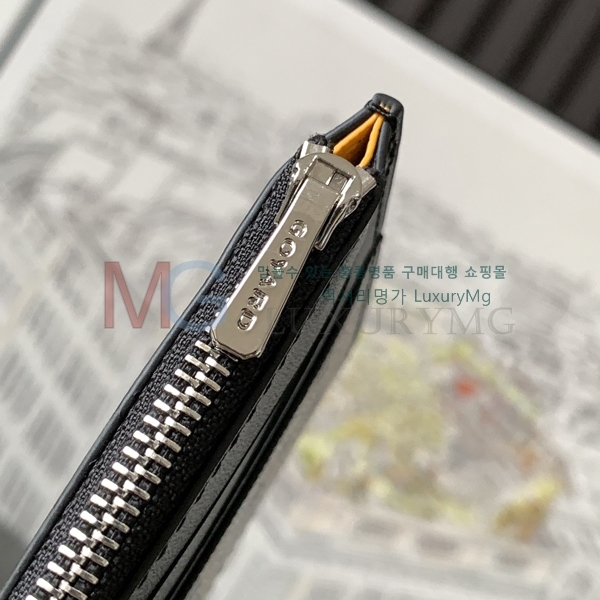 ���ߵ� �μ�Ʈ ���̽� ���� G8503-2