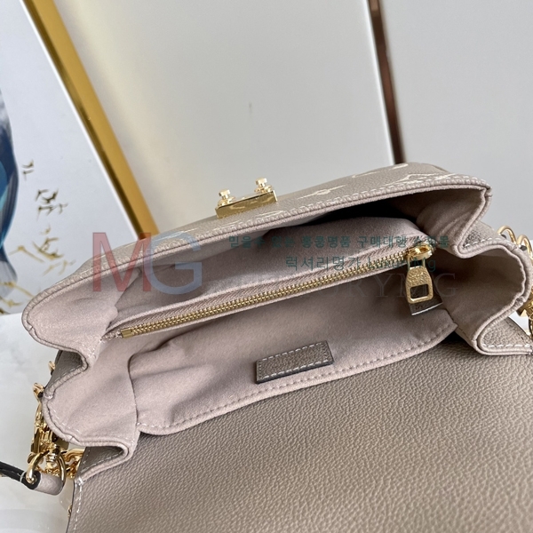 ���̺��� ����Ʈ ��Ƽ�� �̽�Ʈ ����Ʈ M23081