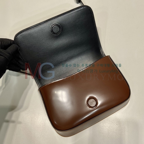  ����� �귯�õ� ���� ����� 2VD061-3