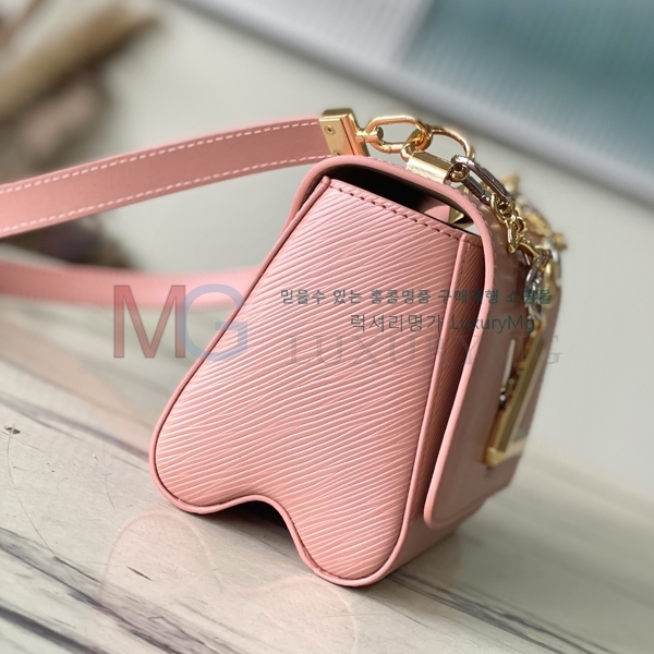 ���̺��� Ʈ����Ʈ �̴� ����� M22768-1