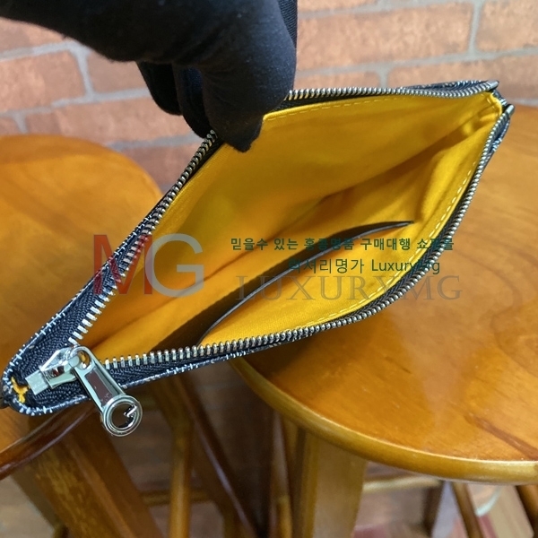 (80�� ����ǰ) ���ߵ� Ŭ��ġ�� �̴� G77050-110
