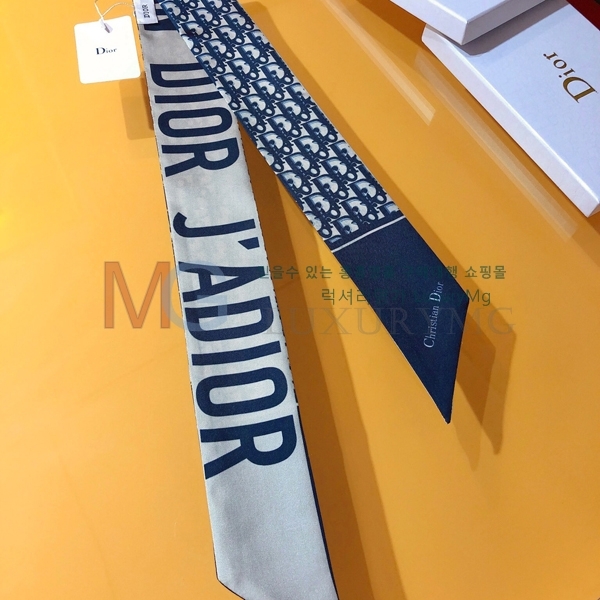 (30�� ����ǰ) ��� Ʈ���� MJ666056