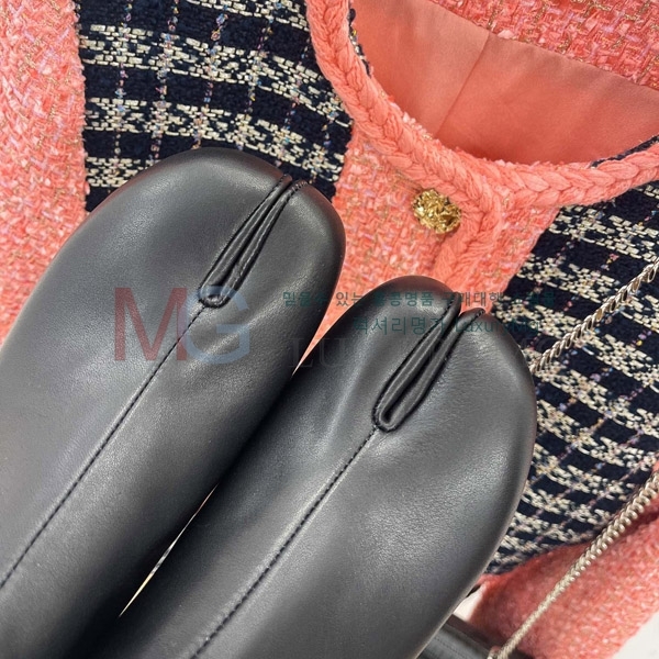 �������������� ��Ŭ���� MU60335