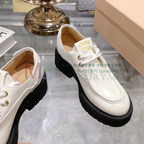  �̿�̿� ���� 32M50192-1