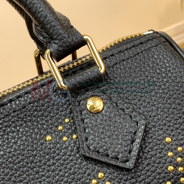 ���̺��� ���� ���ǵ� M46745