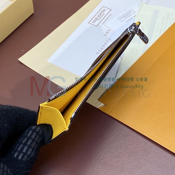 ���̺��� ���� ī�� Ȧ�� M64038-100-1