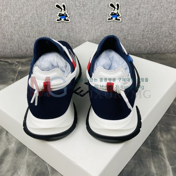 ����� ����Ŀ�� JIV30047