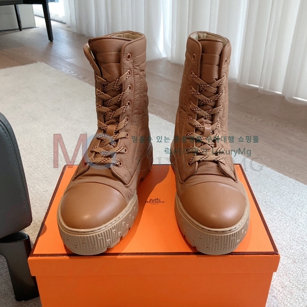 �����޽� ���� �������� HE4A552