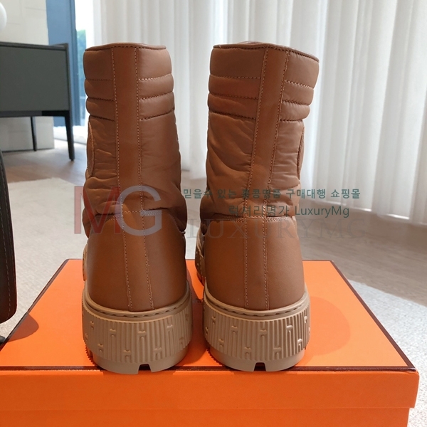 �����޽� ���� �������� HE4A552