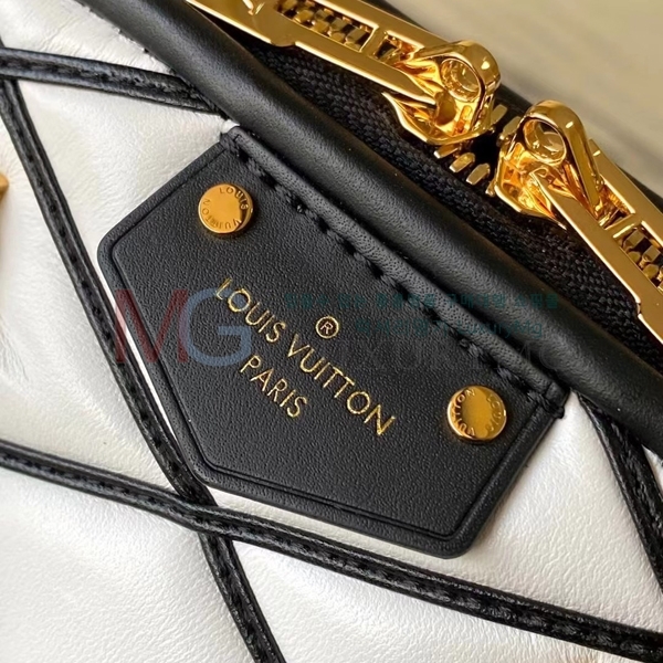 ���̺��� �˸� BB �ڵ�� M23666-1
