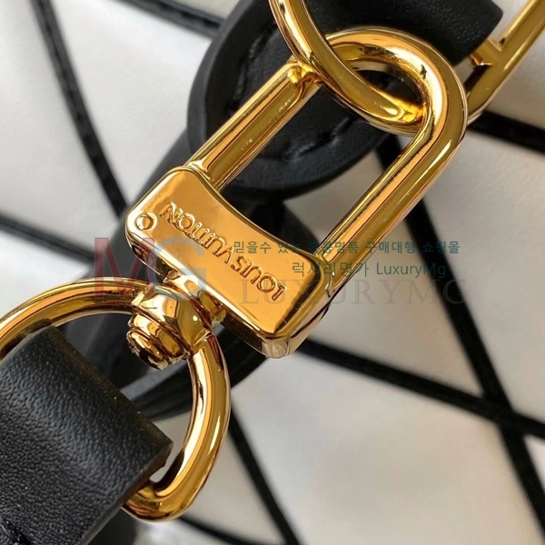 ���̺��� �˸� BB �ڵ�� M23666-1