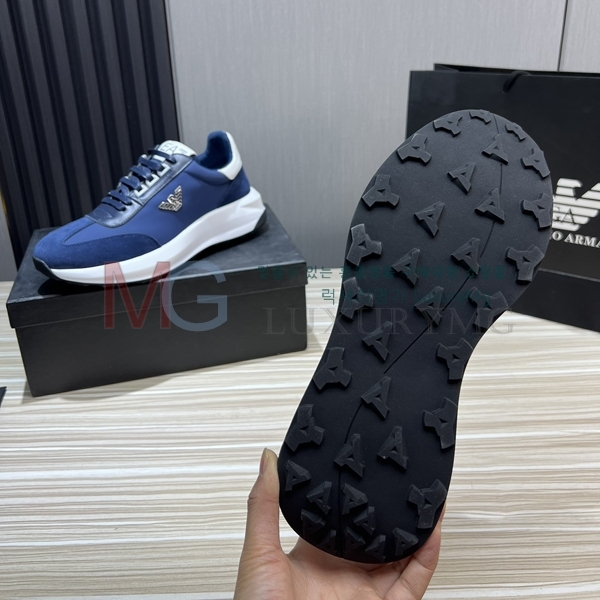 �˸��� ����Ŀ�� AM32204-1