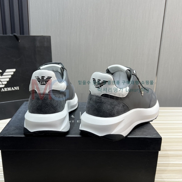 �˸��� ����Ŀ�� AM32204