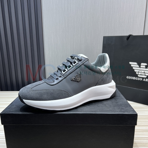 �˸��� ����Ŀ�� AM32204