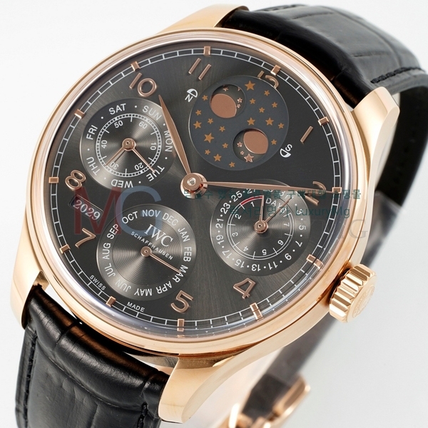 ���̴������� �����ƽ �ð� W371220-7 (42.2mm)