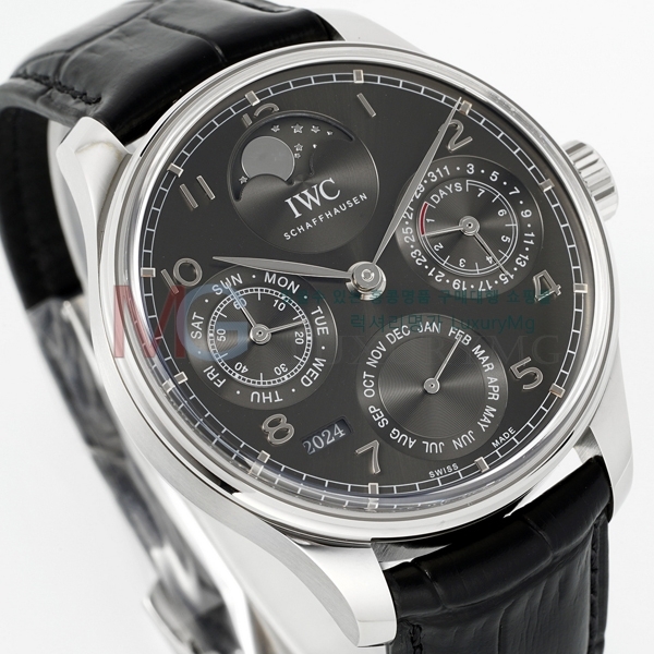 ���̴������� �����ƽ �ð� W371220-1 (42.2mm)