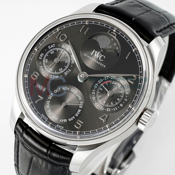 ���̴������� �����ƽ �ð� W371220-1 (42.2mm)