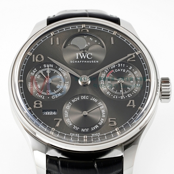 ���̴������� �����ƽ �ð� W371220-1 (42.2mm)