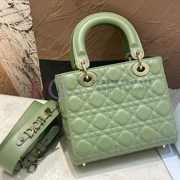 ��� ABC ���̵�� M80056-11