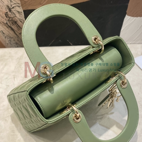 ��� ABC ���̵�� M80056-11