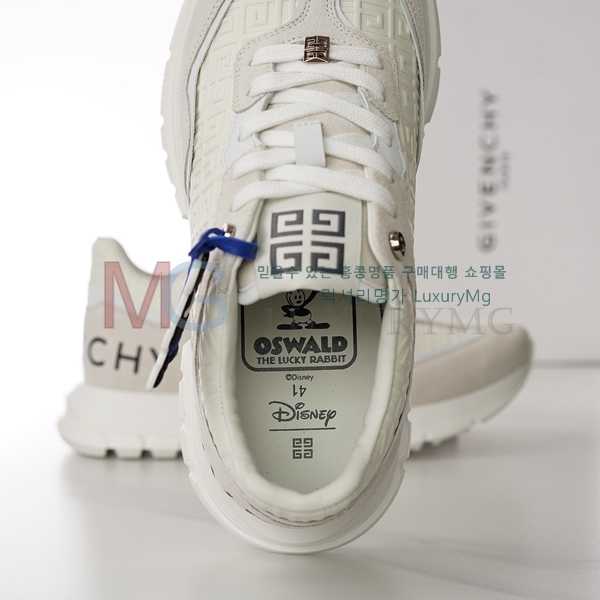 ����� ���� ����Ŀ�� 52JE3058