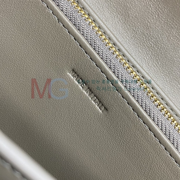 ������ ���� Ʈ������ ���� 10E313-4