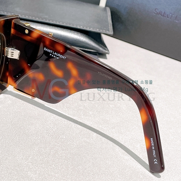 ���ζ� ���۶� 9YSL0228-3