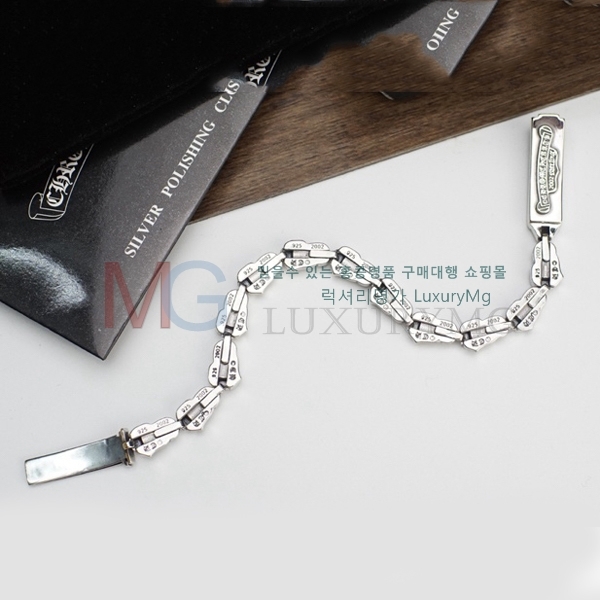 ũ������ ���� CH5560372