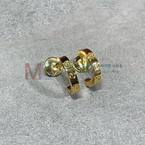 ��쿡 �Ͱ��� CA62296
