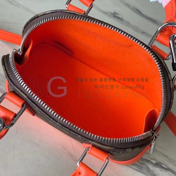  ���̺��� �˸� �̴� �ڵ�� M82717-100-3