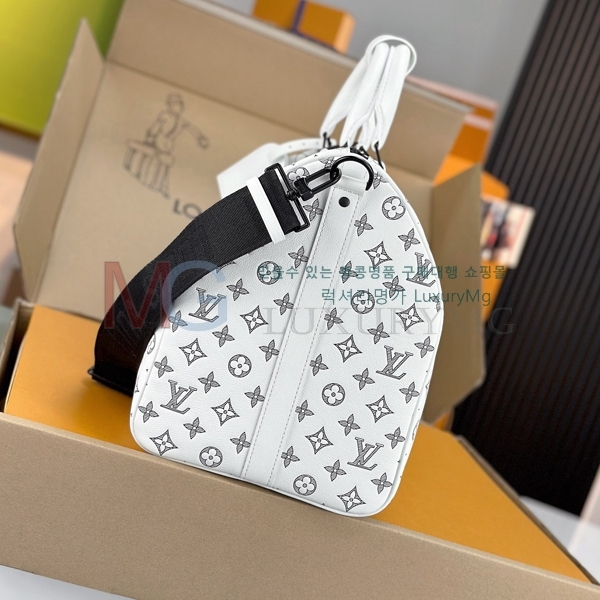 ���̺��� Ű�� �ݵѸ��� 50 M24954-200