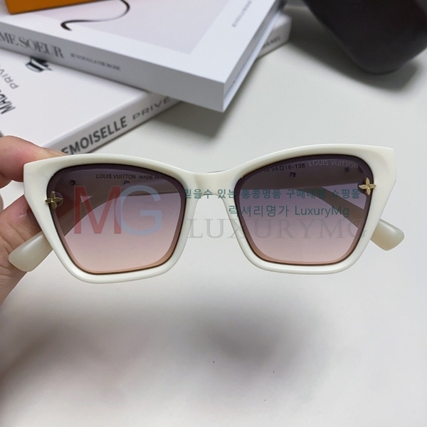���̺��� ���۶� LV066845-2