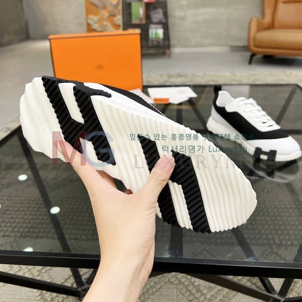 �����޽� ���� ����Ŀ�� HE9902241-2