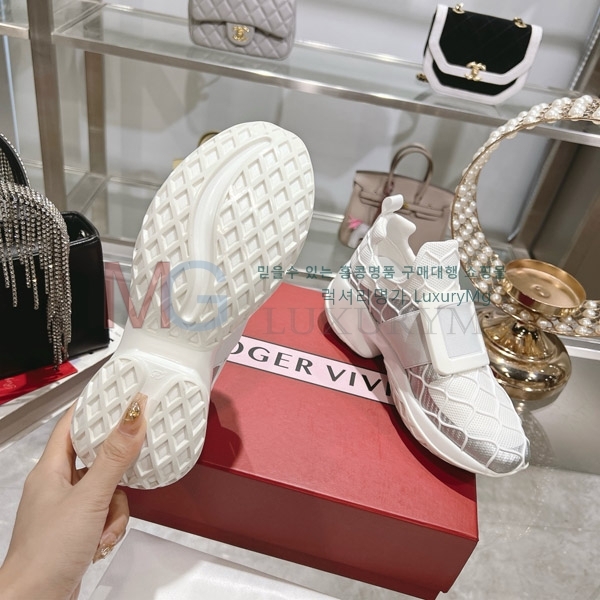 ������� ����Ŀ�� R8340820-2