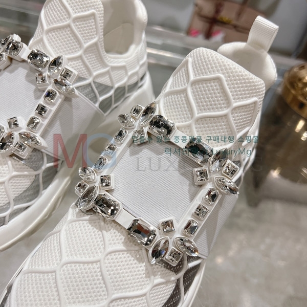������� ����Ŀ�� R8340820-1