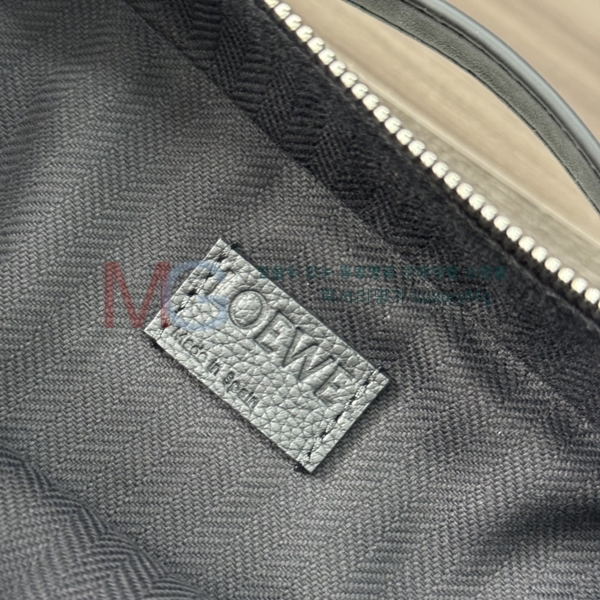 �ο��� �̴� ī�޶� ũ�ν��� 062399-1