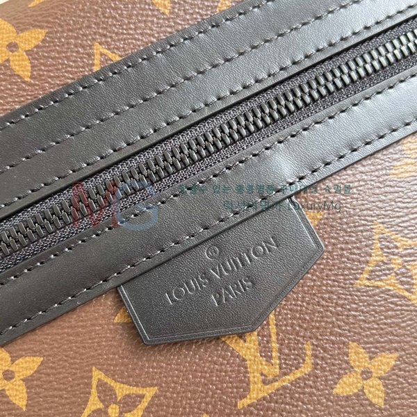 ���̺��� Ʈ���� �޽��� M46972-100