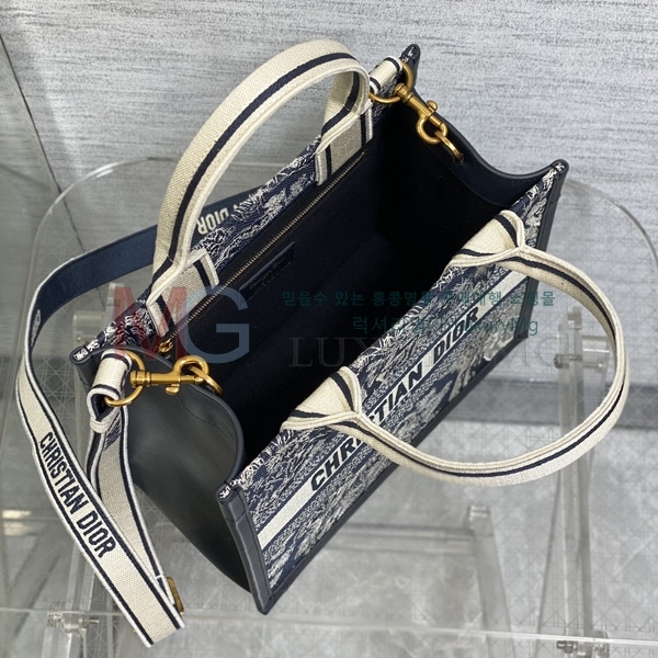 ��� ���� �� ��Ʈ�� M83100-3