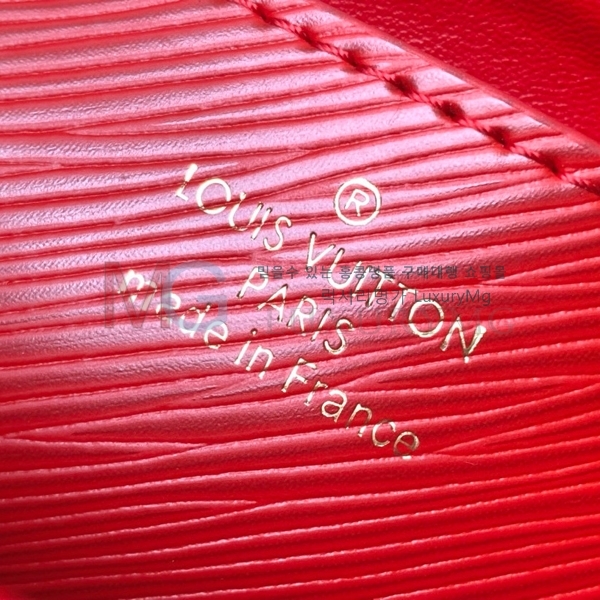���̺��� Ʈ����Ʈ ����Ʈ ����Ʈ M83077-3