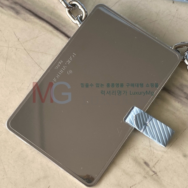 ���̺��� Ʈ����Ʈ ����Ʈ ����Ʈ M83077-2