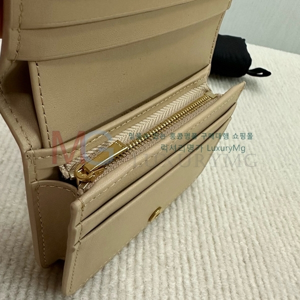 ������ Ʈ������ ����Ʈ ���̴� ������ 10K623-4